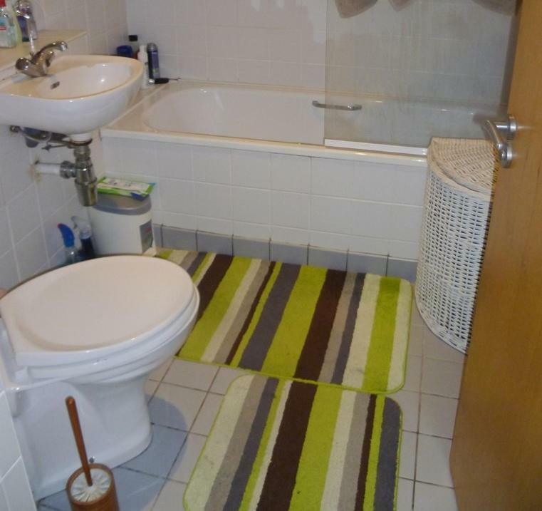 Luxury Town Centre Apartment 金塞尔 外观 照片